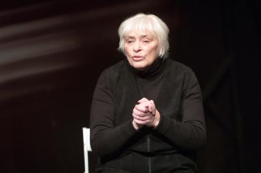 Nukuteatrilegend Helle Laas 80