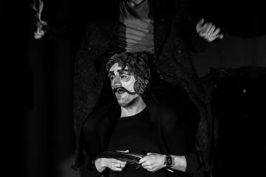 Lavale jõuab Nikolai Gogoli „Sinel“