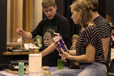 Argimaagiline ja lasterealistlik esietendus 1. detsembril