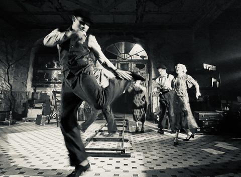 Eesti Noorsooteatri suvelavastus „Hingest ja südamest” uurib armastavat inimest