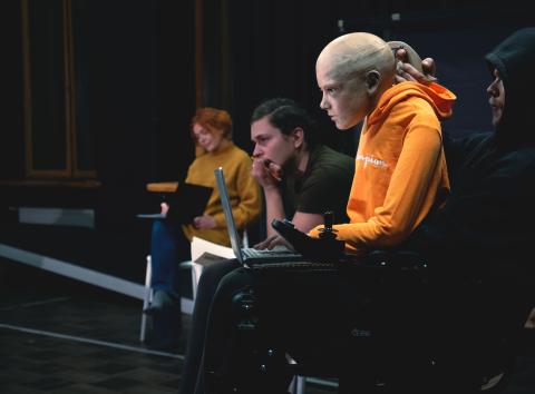 Getter Meresmaa „Näeme veel, Simon!” toob lavale erivajadusega noore loo